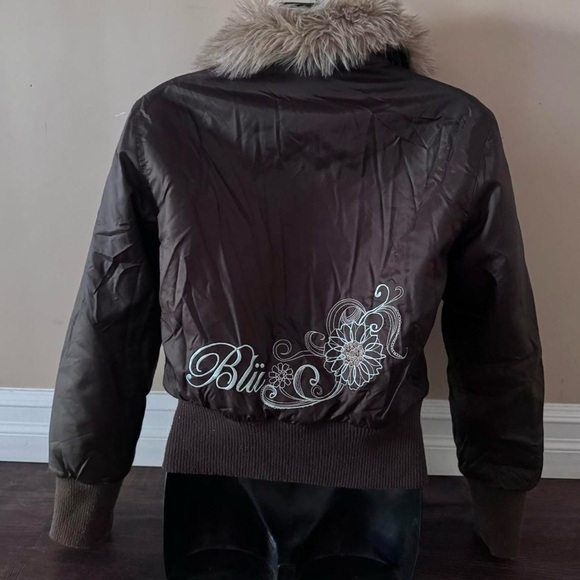 Blü Vintage Y2K Cropped Brown Jacket W/ Faux-Fur Trim - Picture 6 of 10